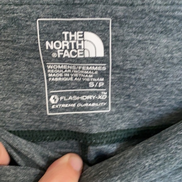 The North Face Motivation Crop Leggings, Size Small - Picture 5 of 8
